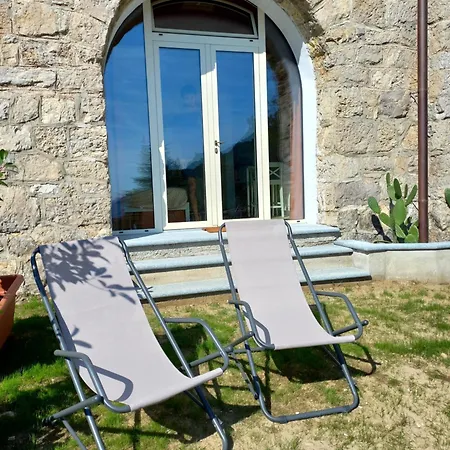 Annamaria - 3*